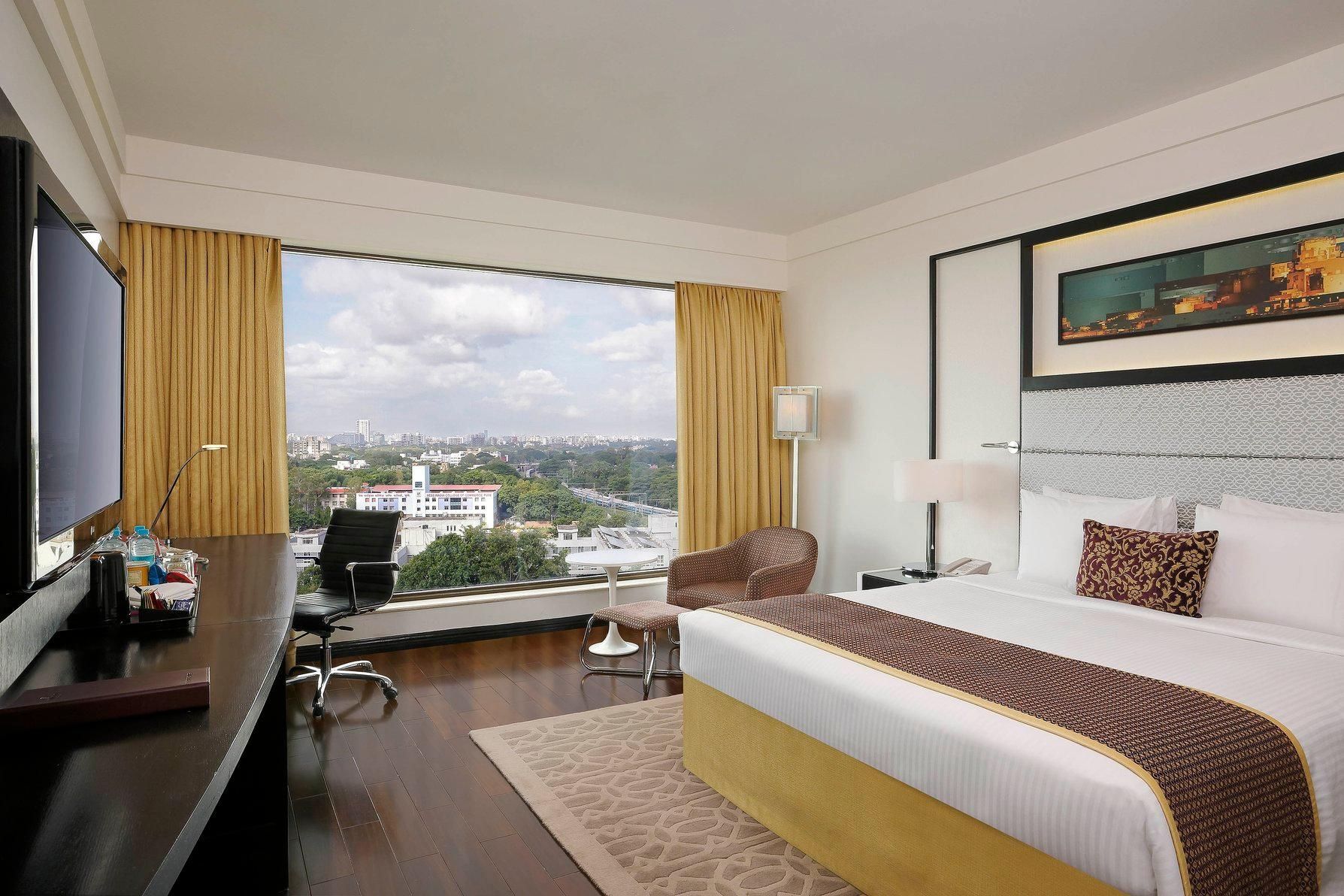 undefined Crowne Plaza Pune City Centre, an IHG Hotel 8