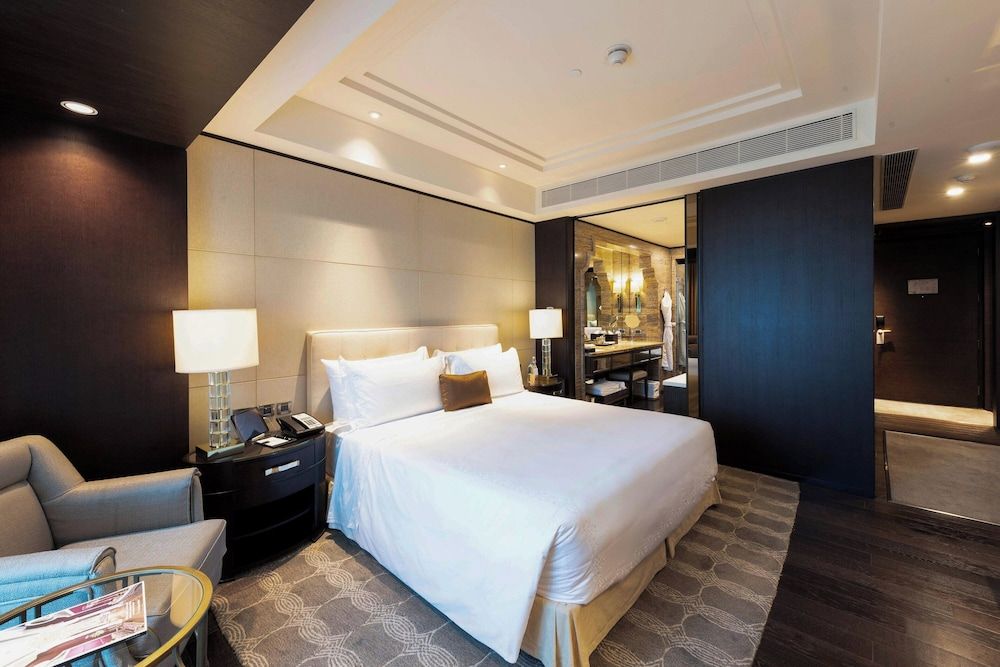 ITC Grand Chola, a Luxury Collection Hotel, Chennai House, City View 5