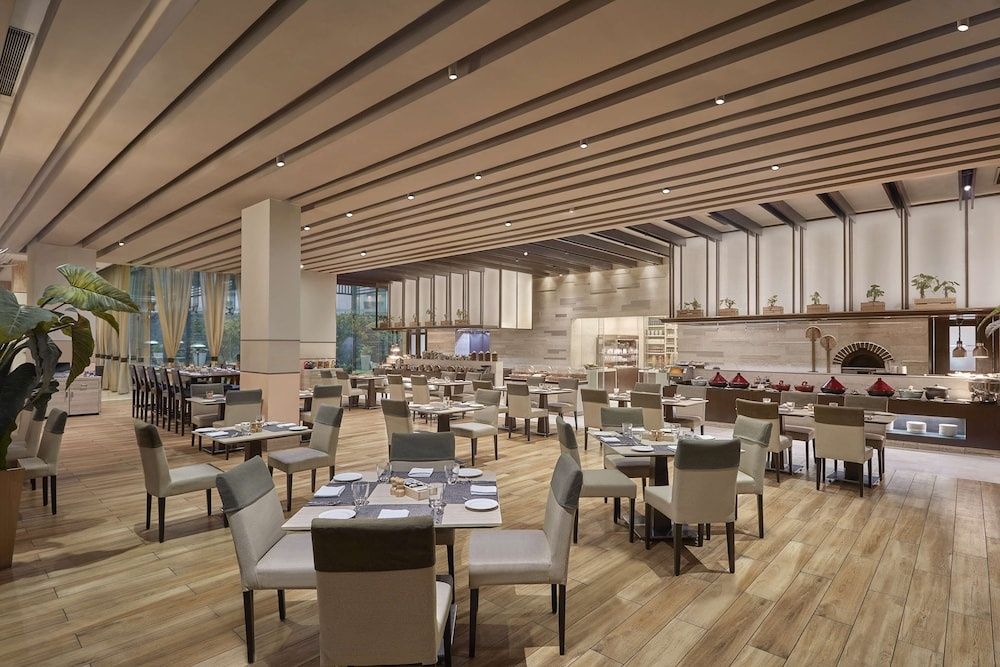 undefined DoubleTree by Hilton Gurugram Baani Square 3