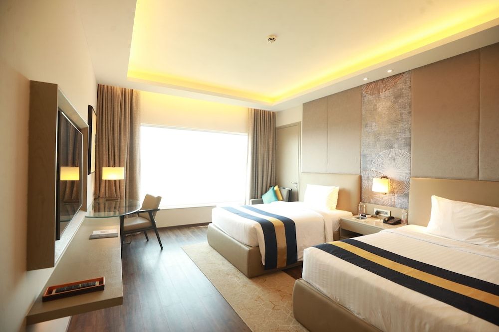 undefined Courtyard by Marriott Bhopal 8