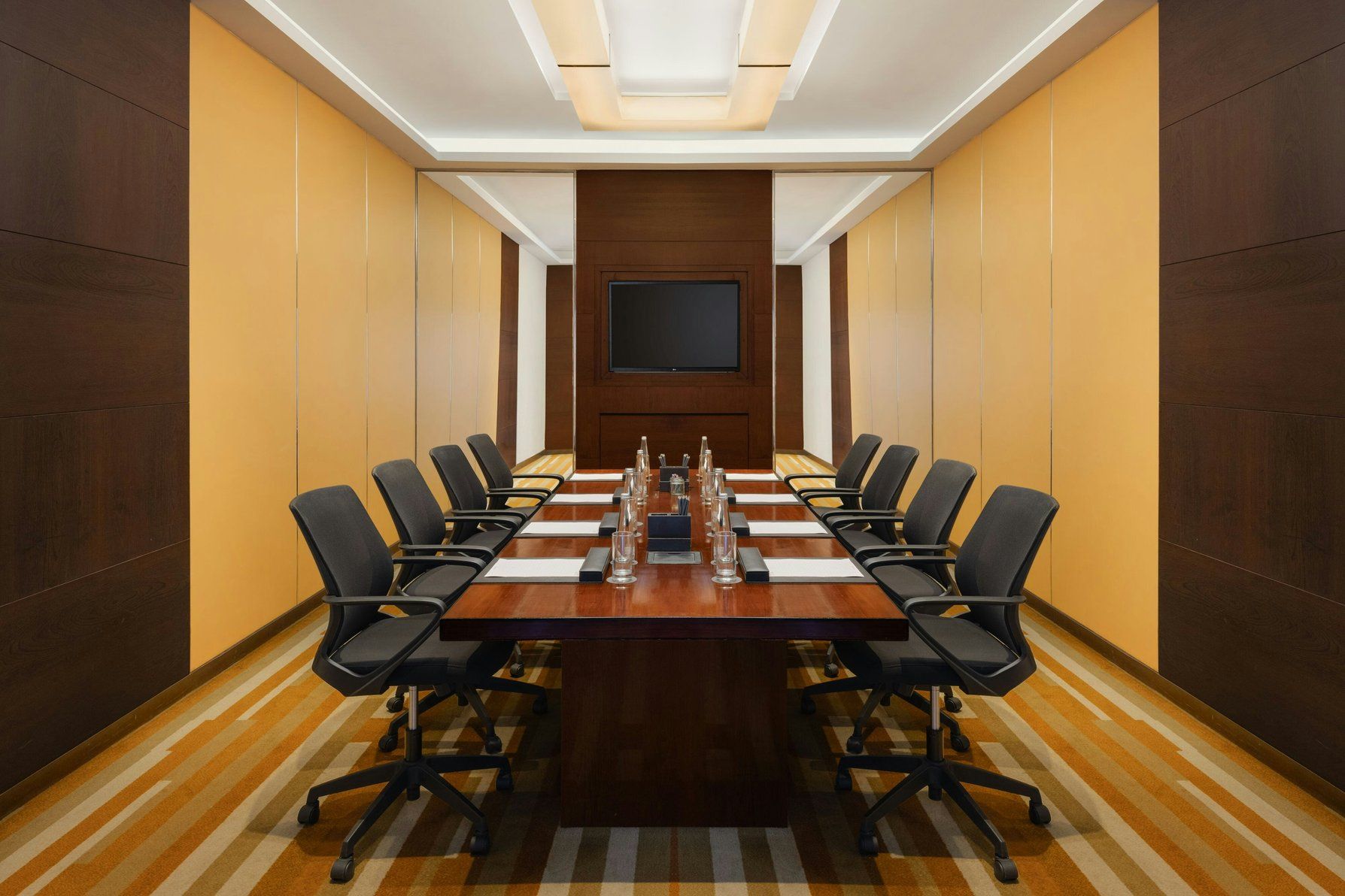 Jasmine Boardroom