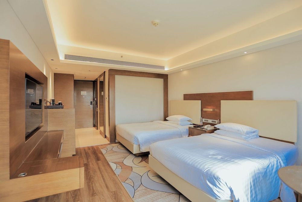 undefined Courtyard by Marriott Bhopal 9