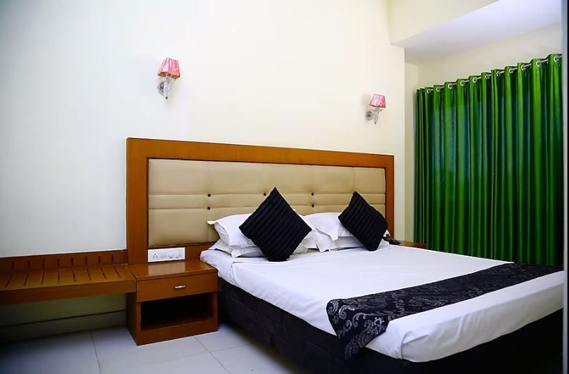 Green Park Residency Standard Non AC Room