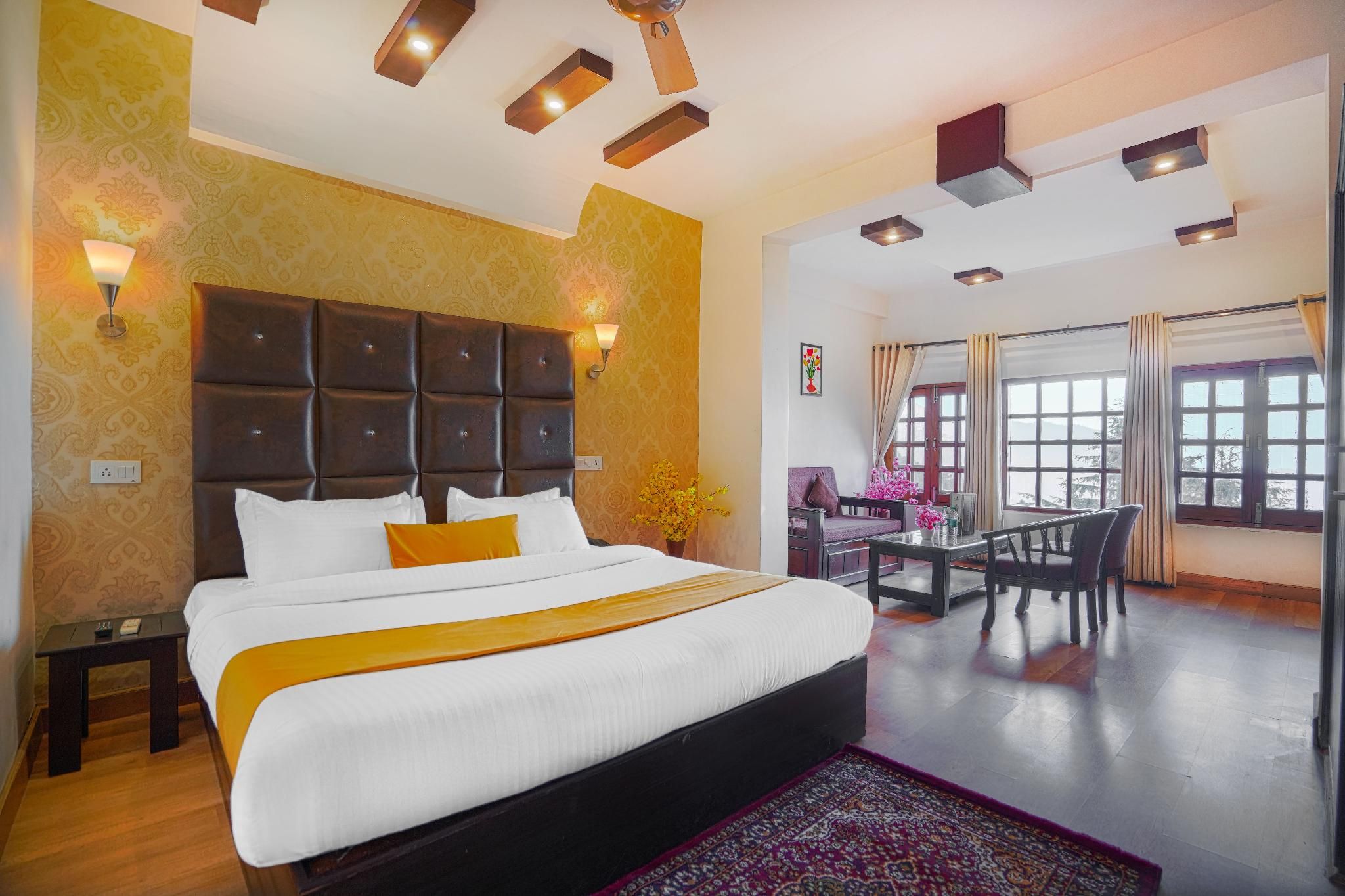 Superior King Room
