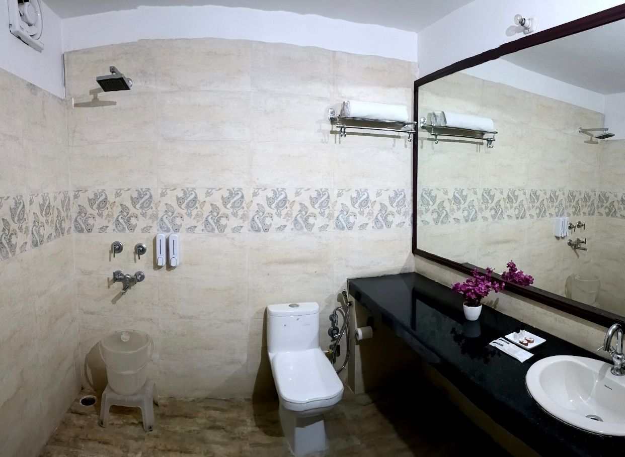 Deluxe Room with Valley View