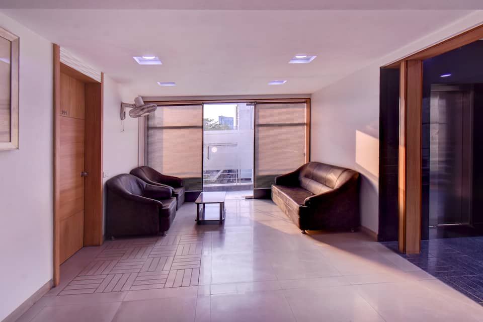 undefined Treebo Admiral Suites New Usmanpura 3