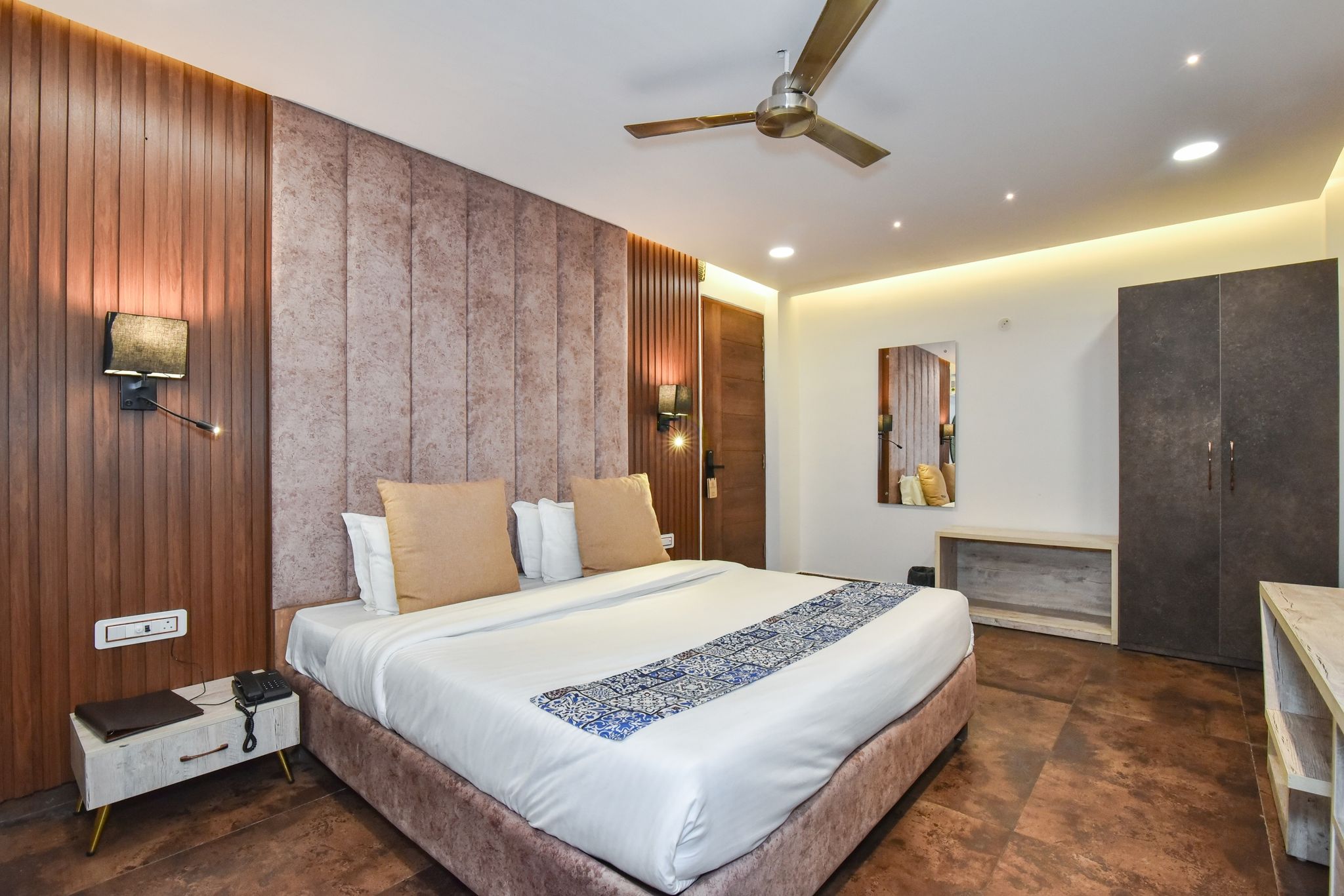 Himalayan View Super Deluxe Room with Private Balcony