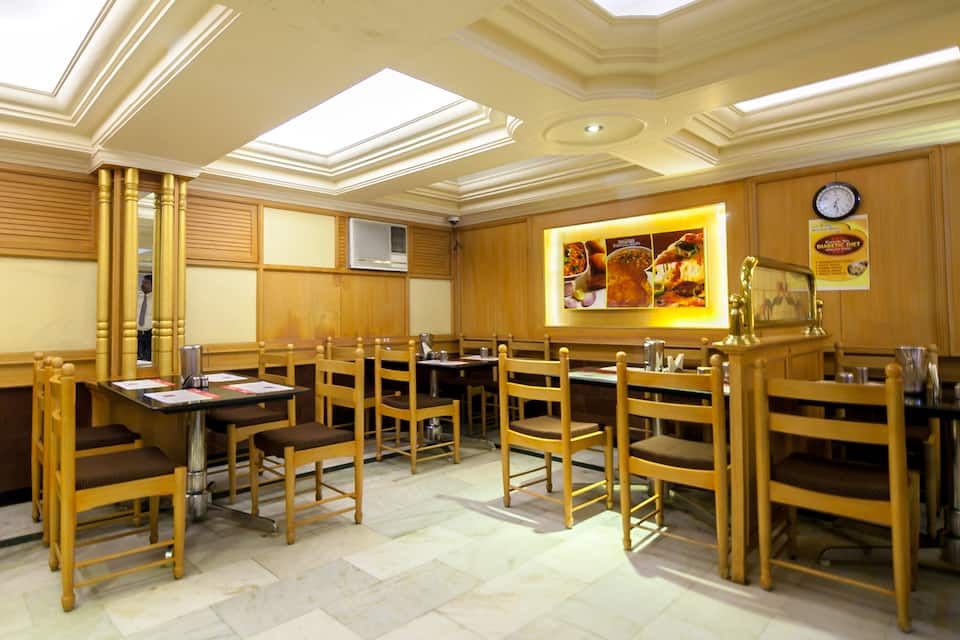 Food & Dining