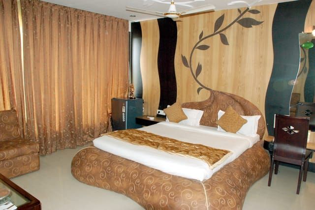 Hotel City Symphony Executive Double Room