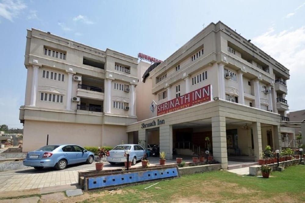 undefined Hotel Shrinathinn 9