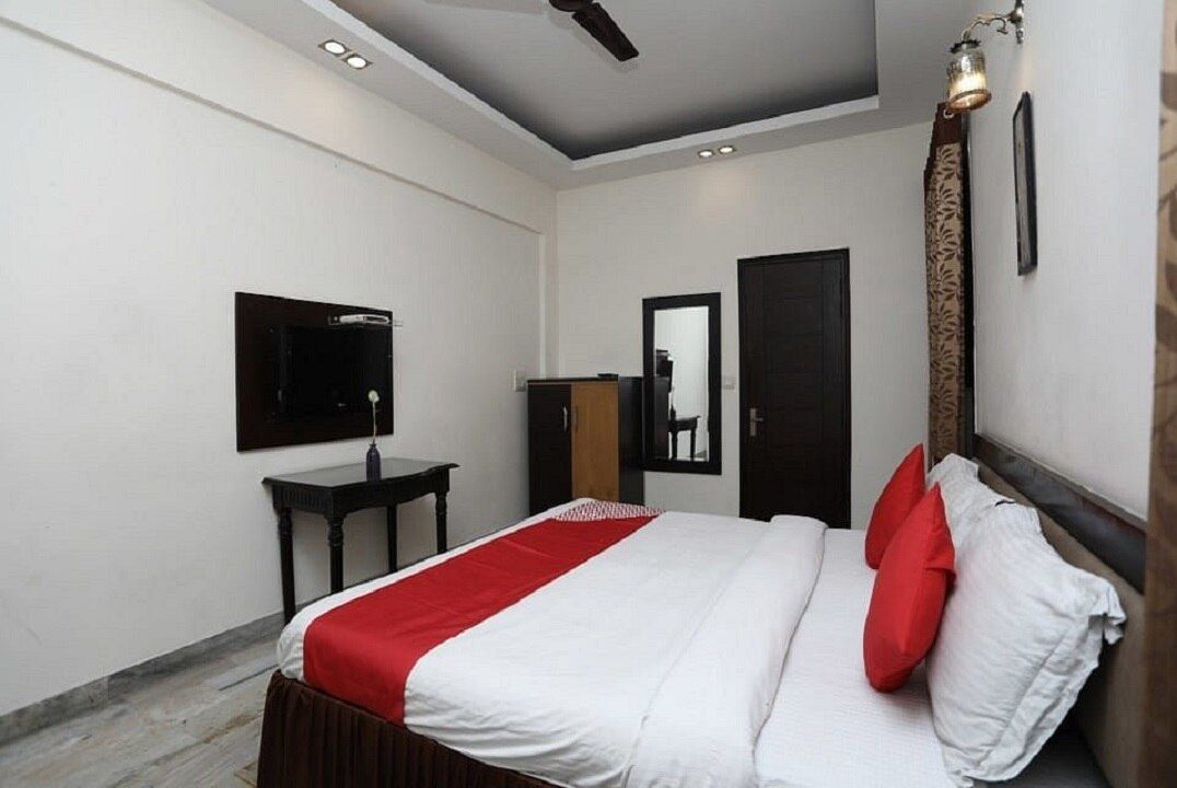 HOTEL YADU RESIDENCY Silver Exquisite 2