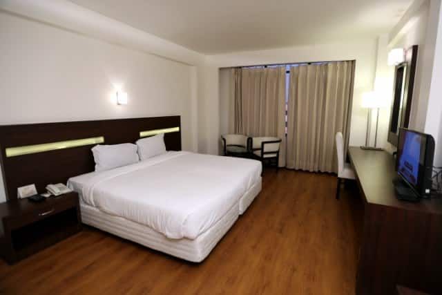 undefined Hotel Eqbal Inn 8