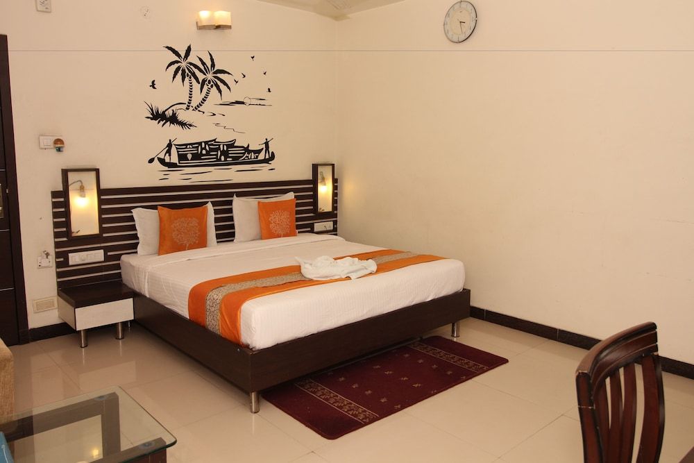 undefined Hotel Meera 5
