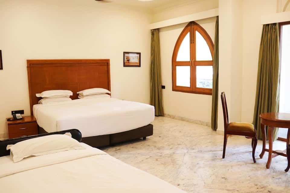 Hotel Maharaja Ganga Mahal Royal Deluxe Room 5