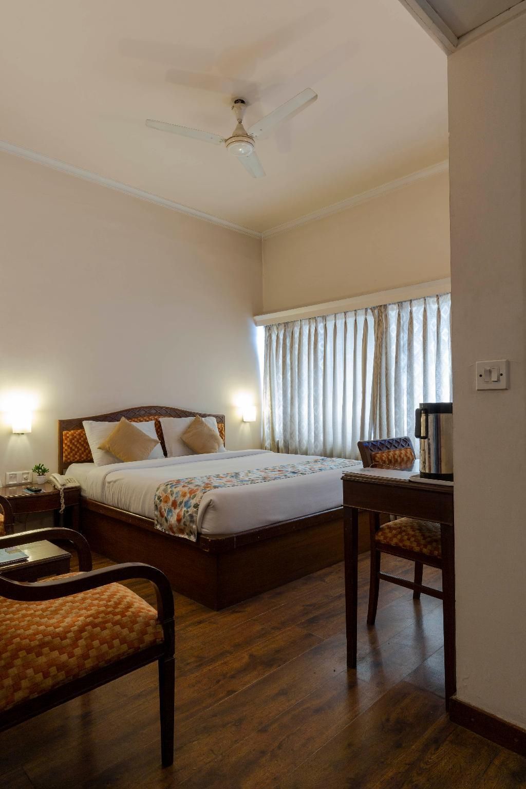 Hotel Crystal Palace Classic Room 5