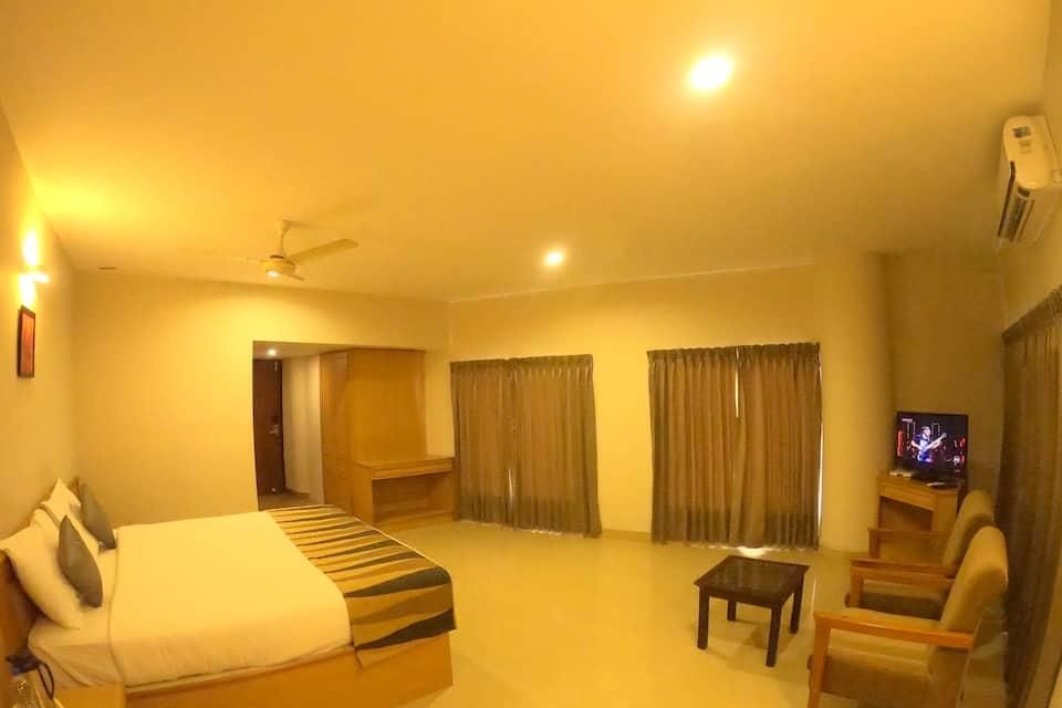 Malabar Residency Deluxe Room Double 3