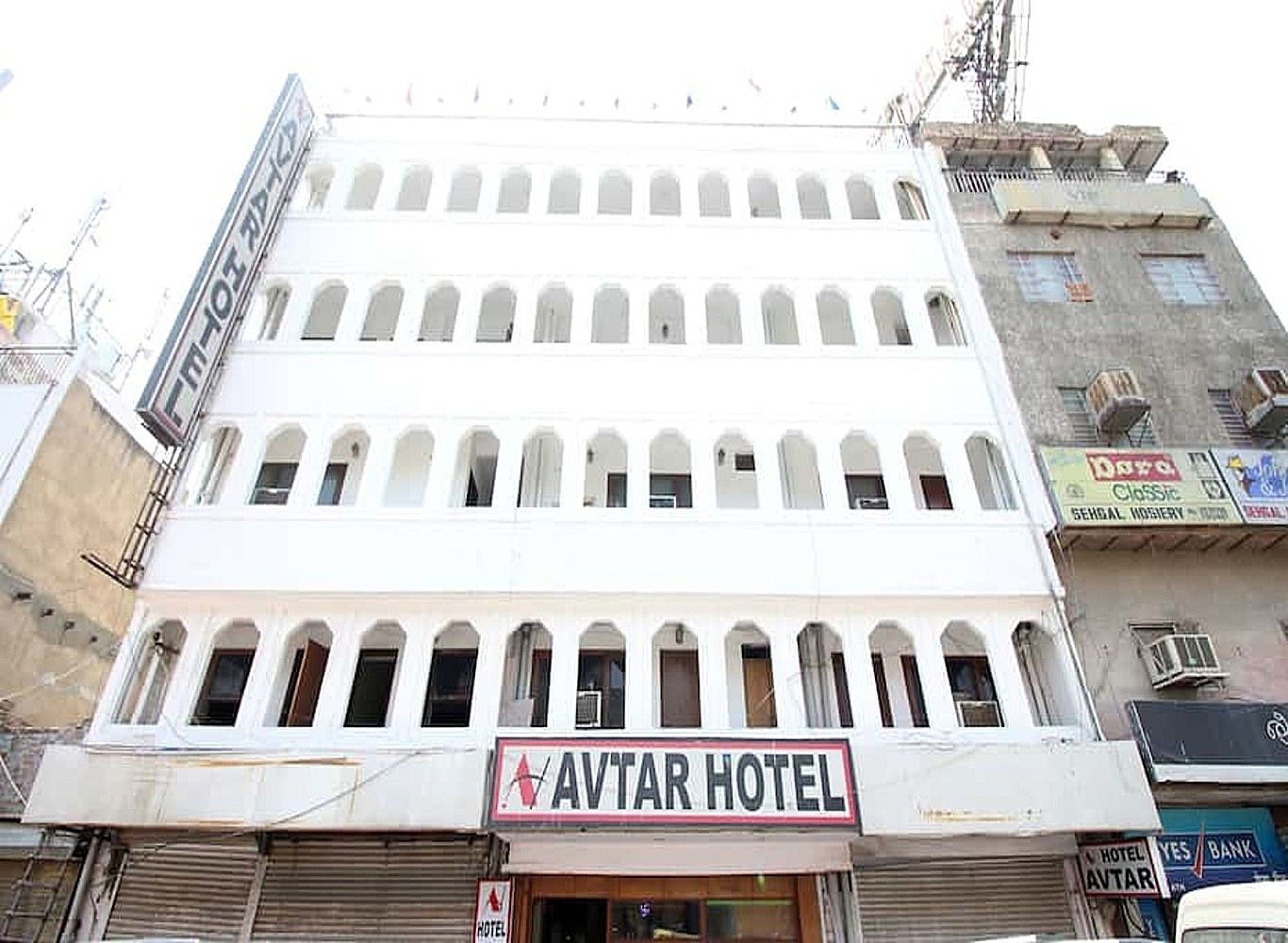 undefined Hotel Avtar At New Delhi Railway Station