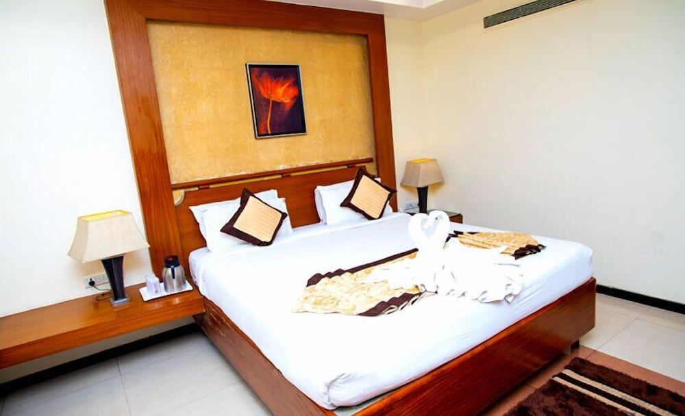 Hotel Simran Heritage Executive Room 4