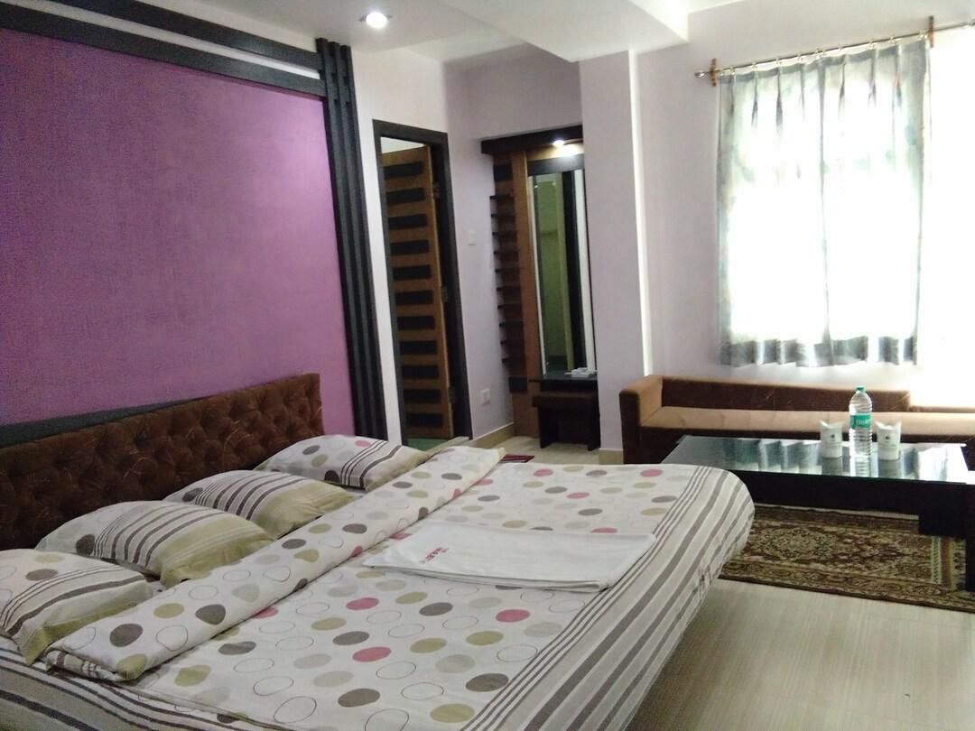 The Amarjeet Hotel Standard Deluxe Room 3