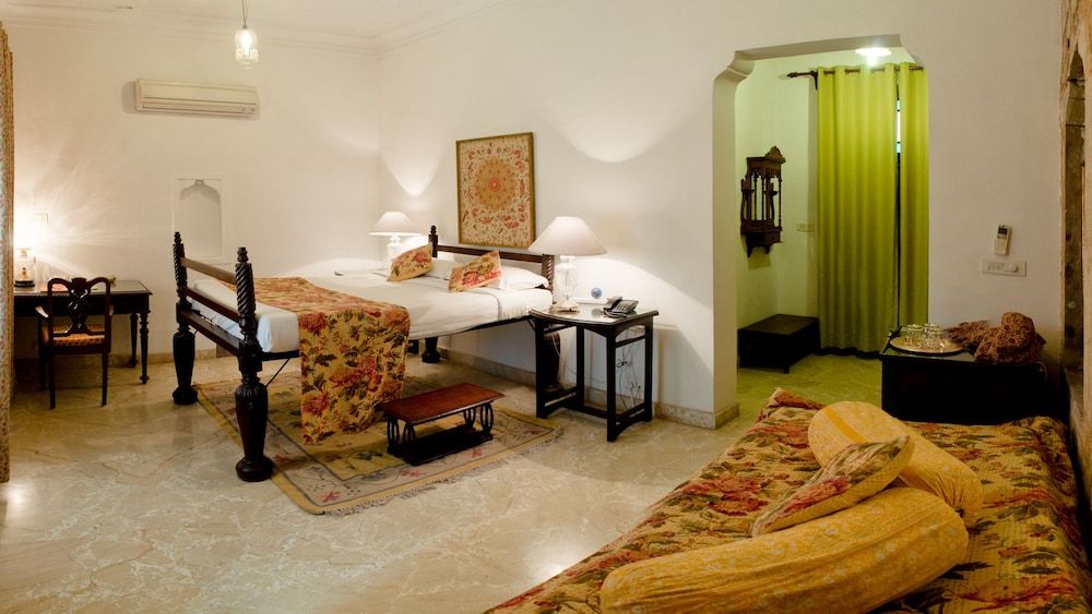 Neemrana Deo Bagh HERITAGE OLD-WORLD 8