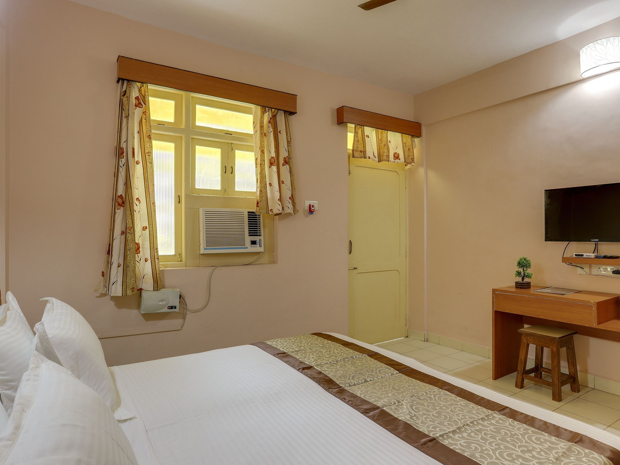 Carina Beach Resort Classic Double 13