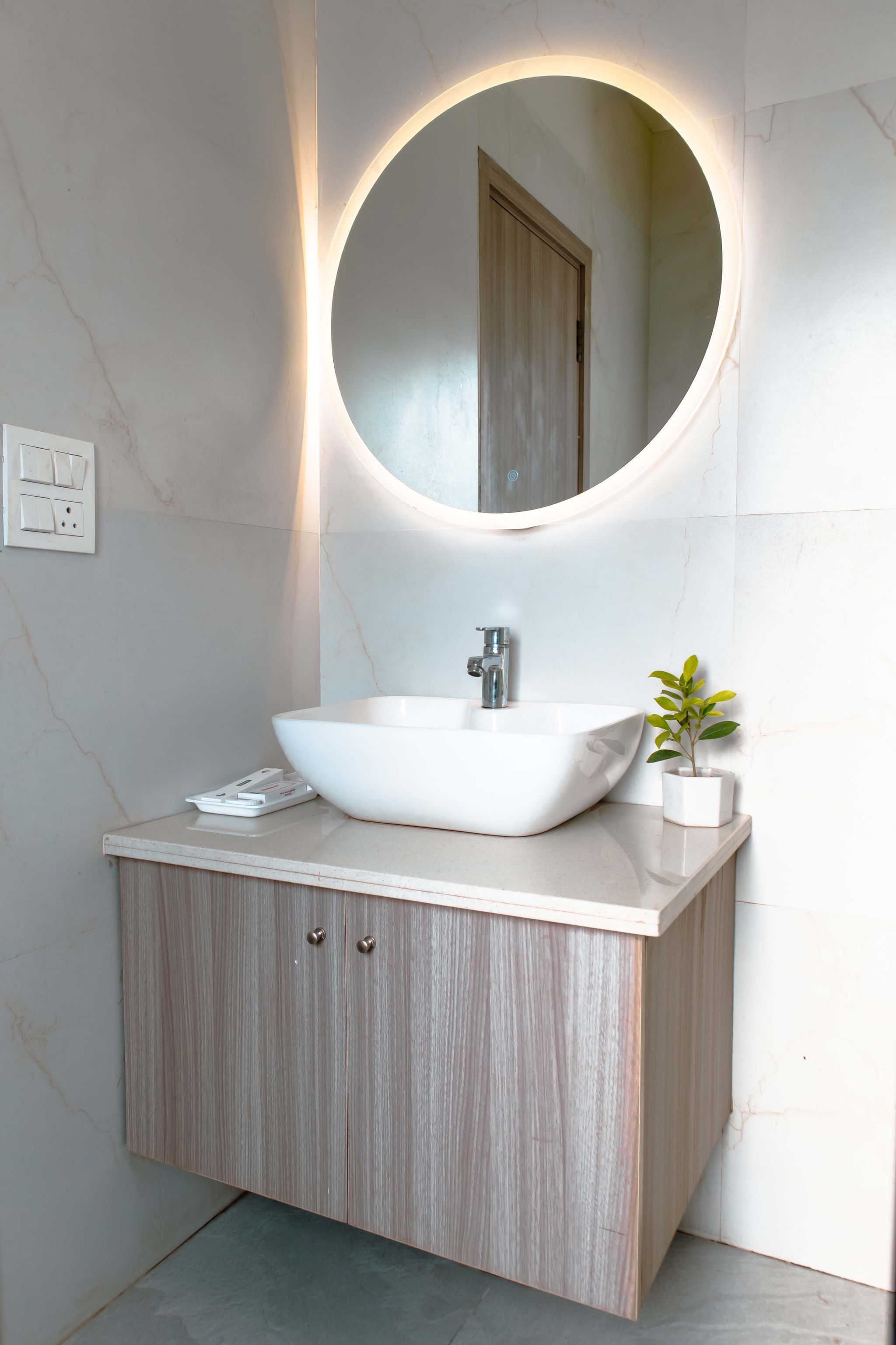 STEPiNN - Ess Kay Ess Villa Deluxe Room 19