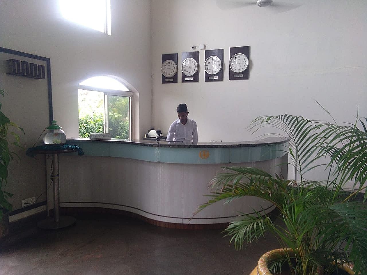 undefined The Golden Suites & Spa 2
