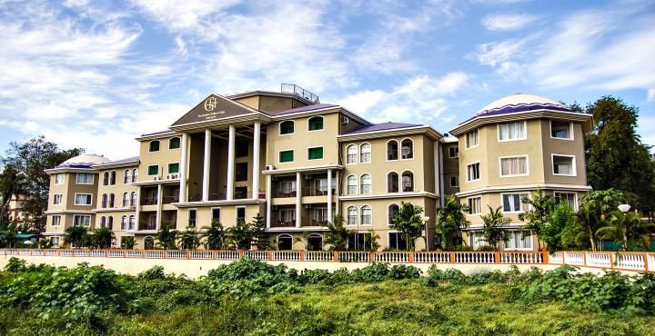 undefined The Golden Suites & Spa