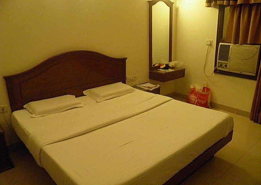 undefined Hotel Le Golden - Amritsar 8
