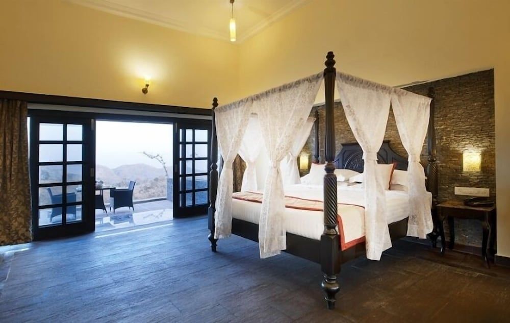 The Wild Retreat Deluxe Room, Valley View 2