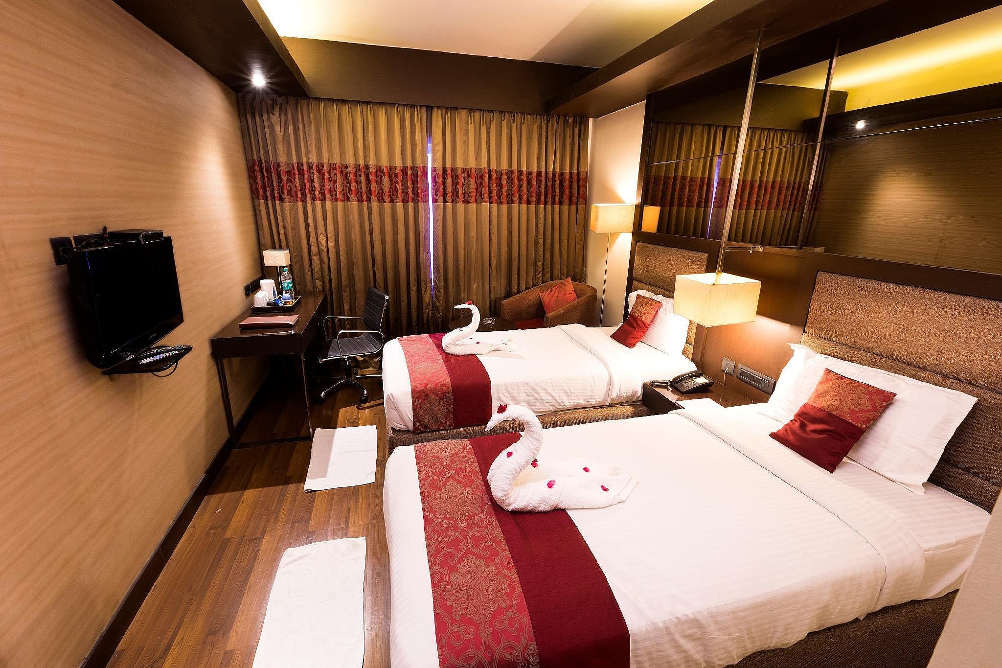 Grand Residence Executive Room 2