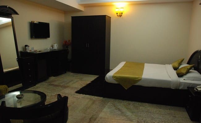 undefined The Grand Hotel 10