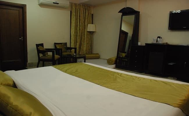 undefined The Grand Hotel 9