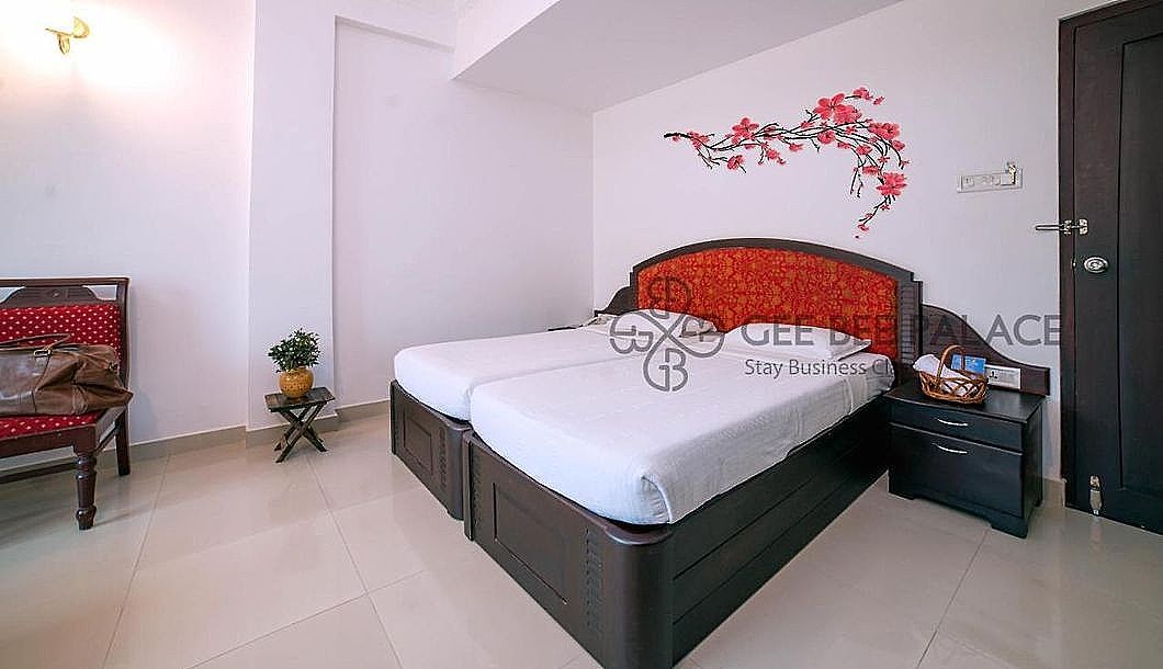Deluxe Room Queen Bed AC