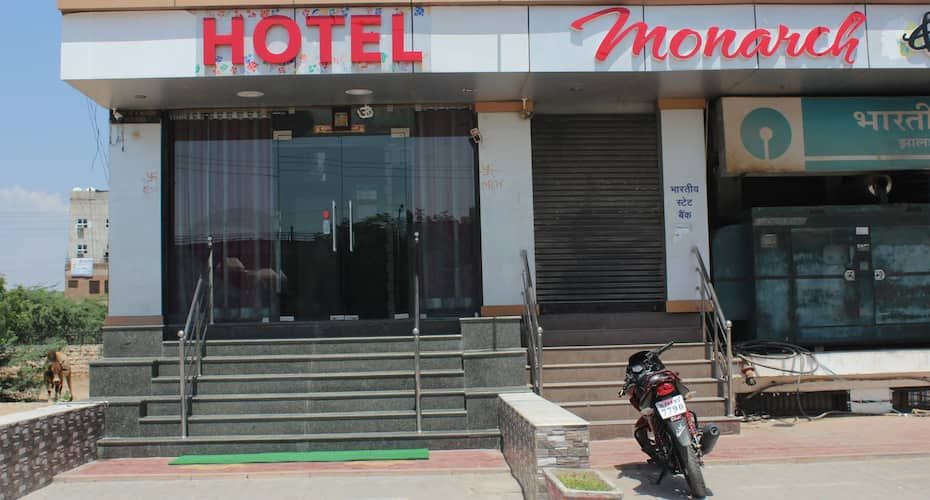 undefined Hotel Monarch 8