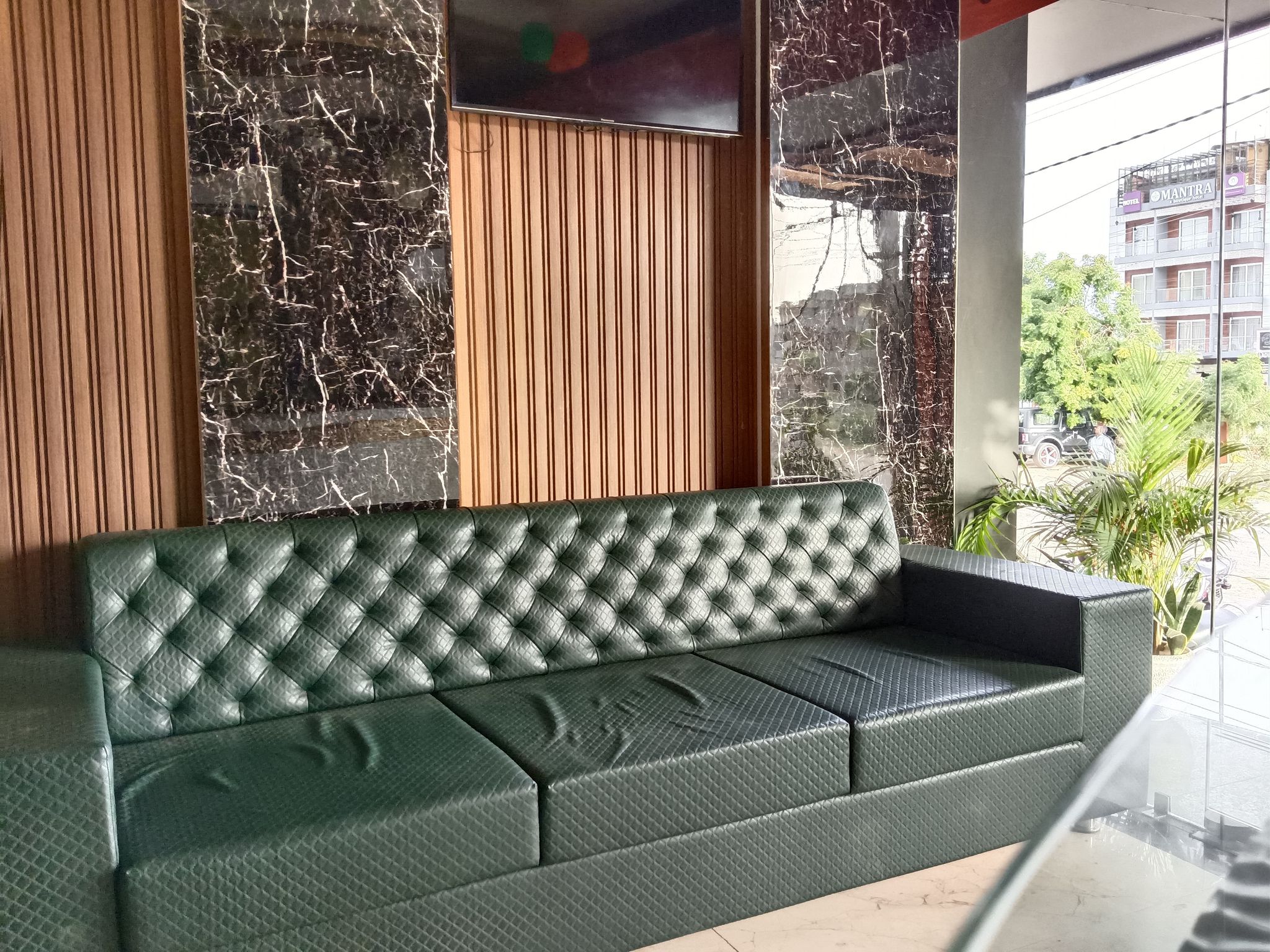 undefined Hotel Monarch 4