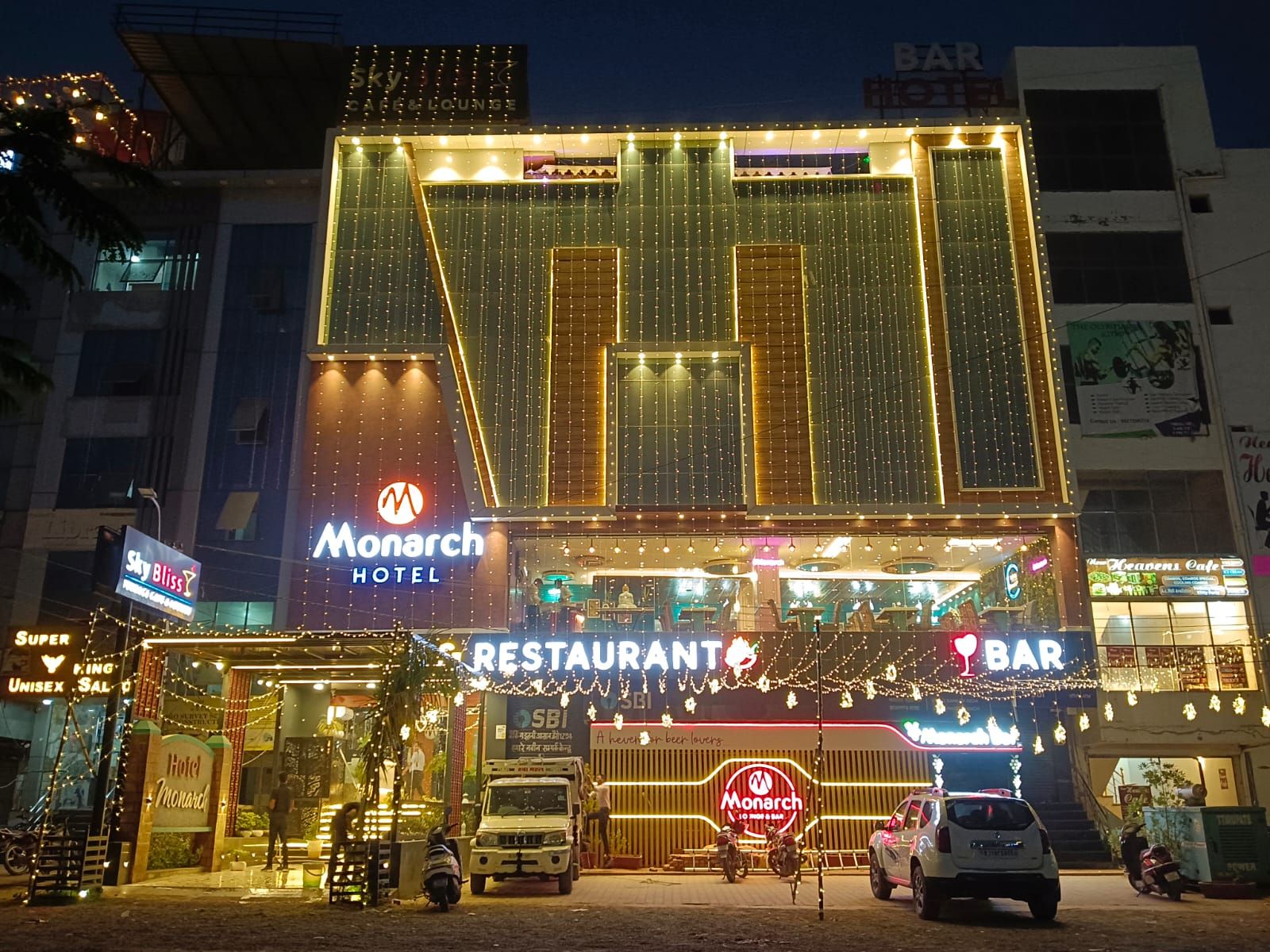undefined Hotel Monarch 6