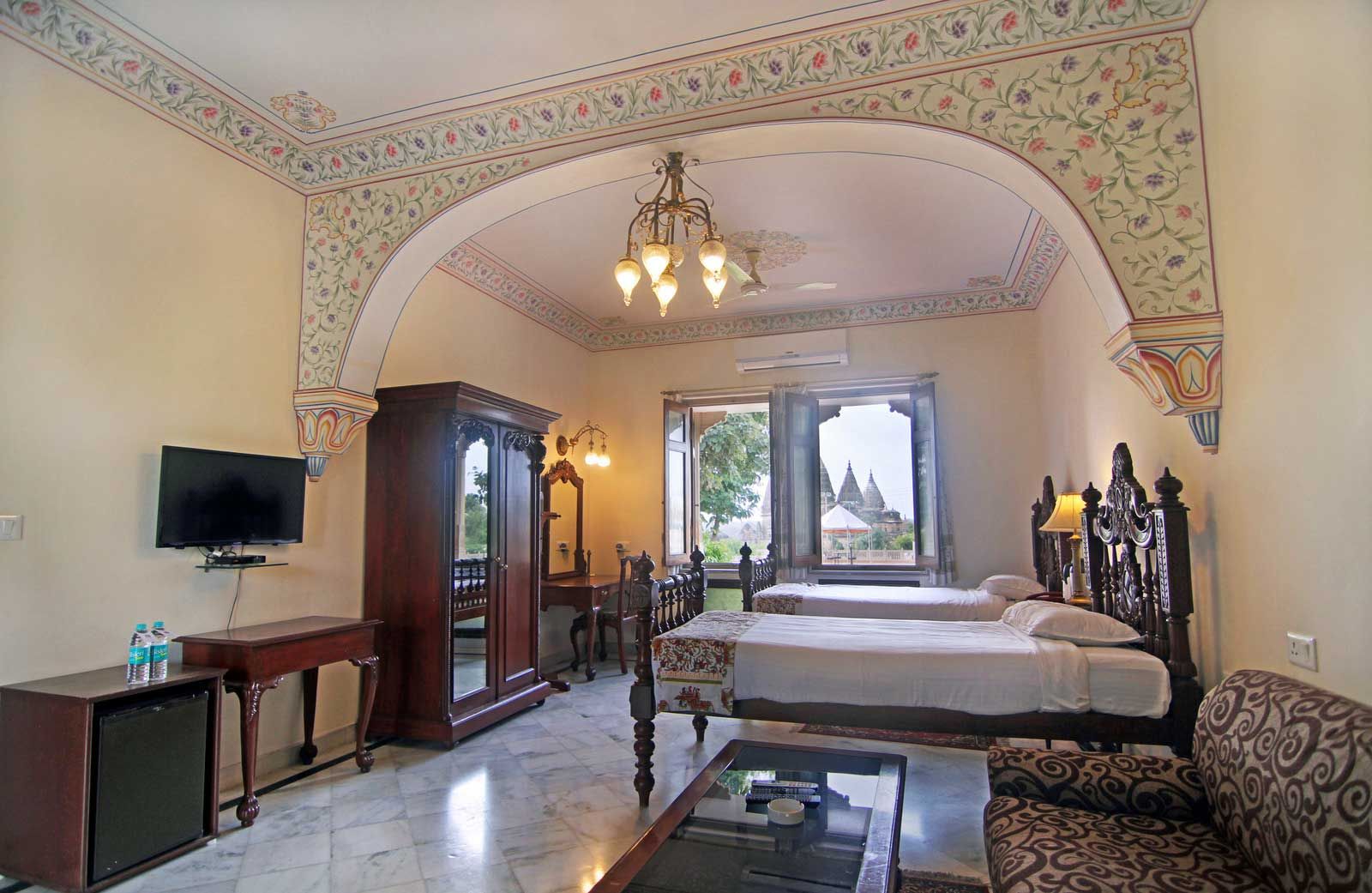 Amar Mahal DELUXE ROOM 2