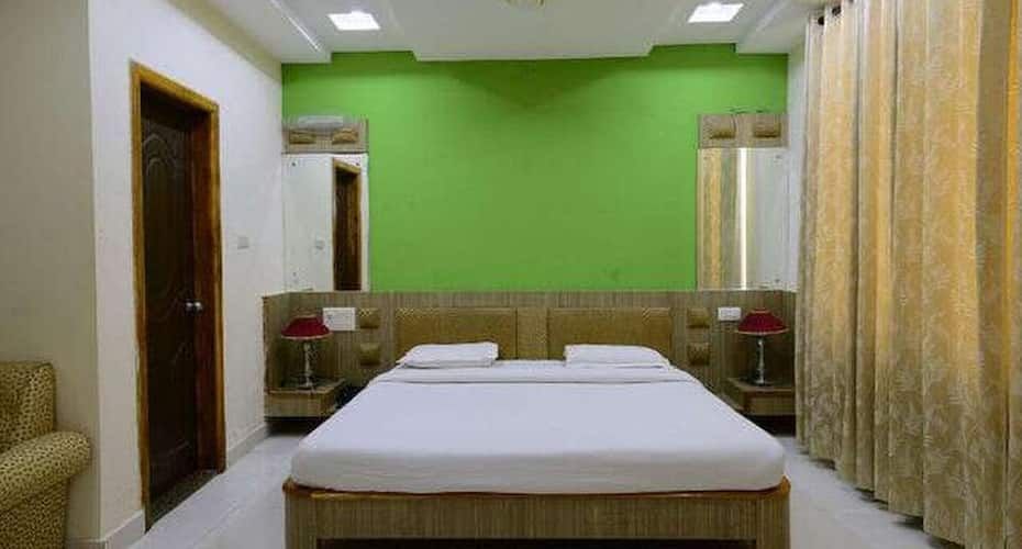 HOTEL CENTRAL POINT EXECUTIVE ROOM 4