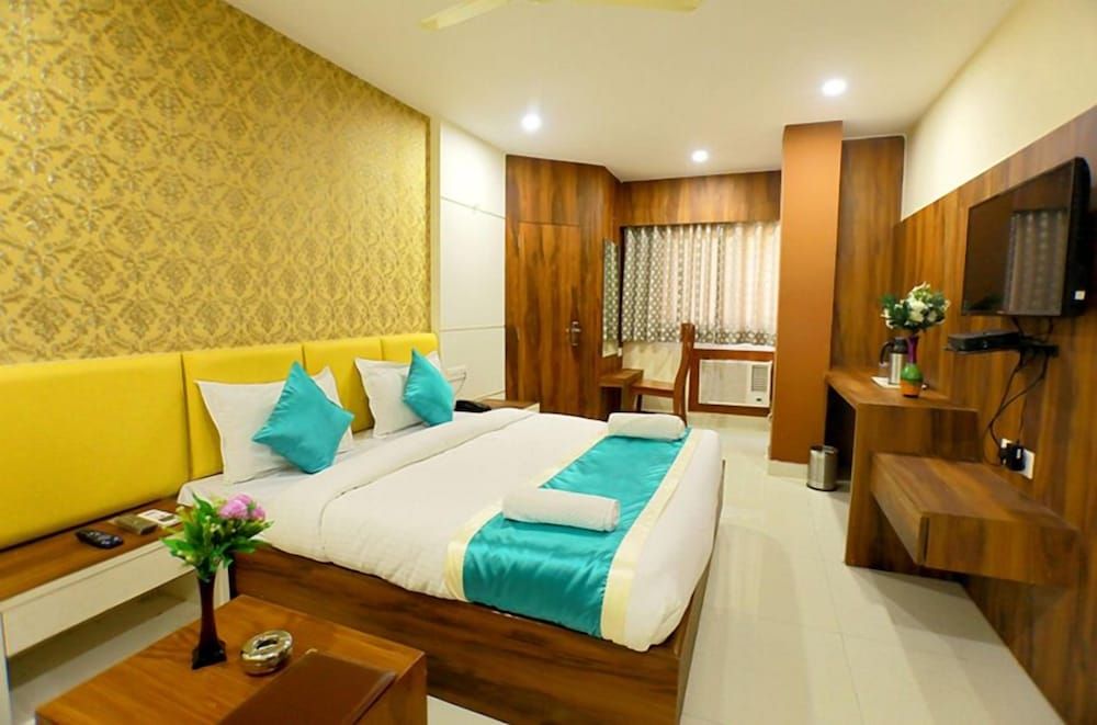 Hotel City Palace Jodhpur Deluxe Room 4