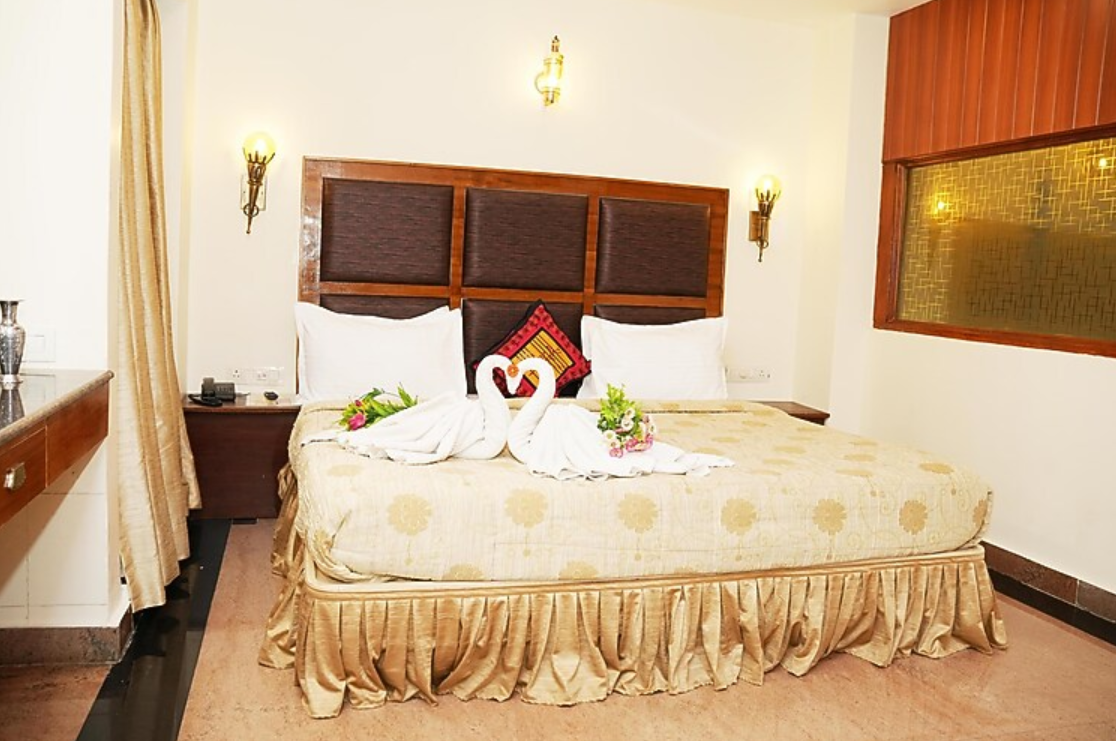 Queen Suite Room