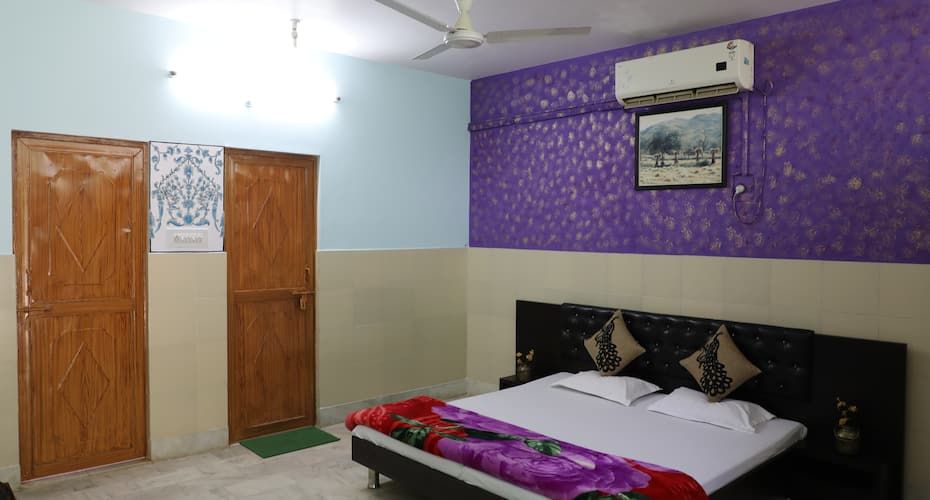 Shivam Palace & Resort Executive Double  Bed A/C  Room 4