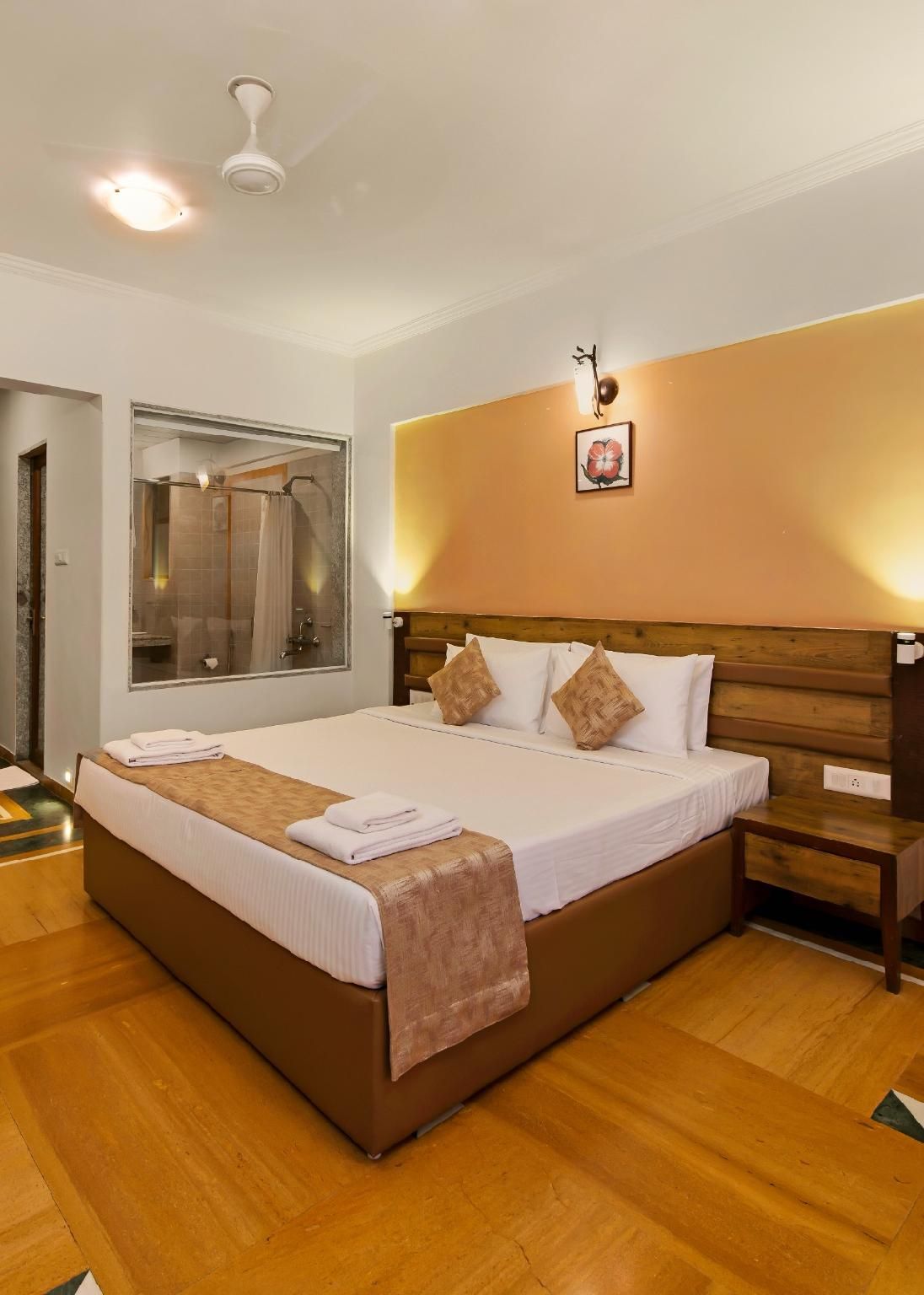 Hotel Sapphire by Fair Hospitality Deluxe AC Room 3