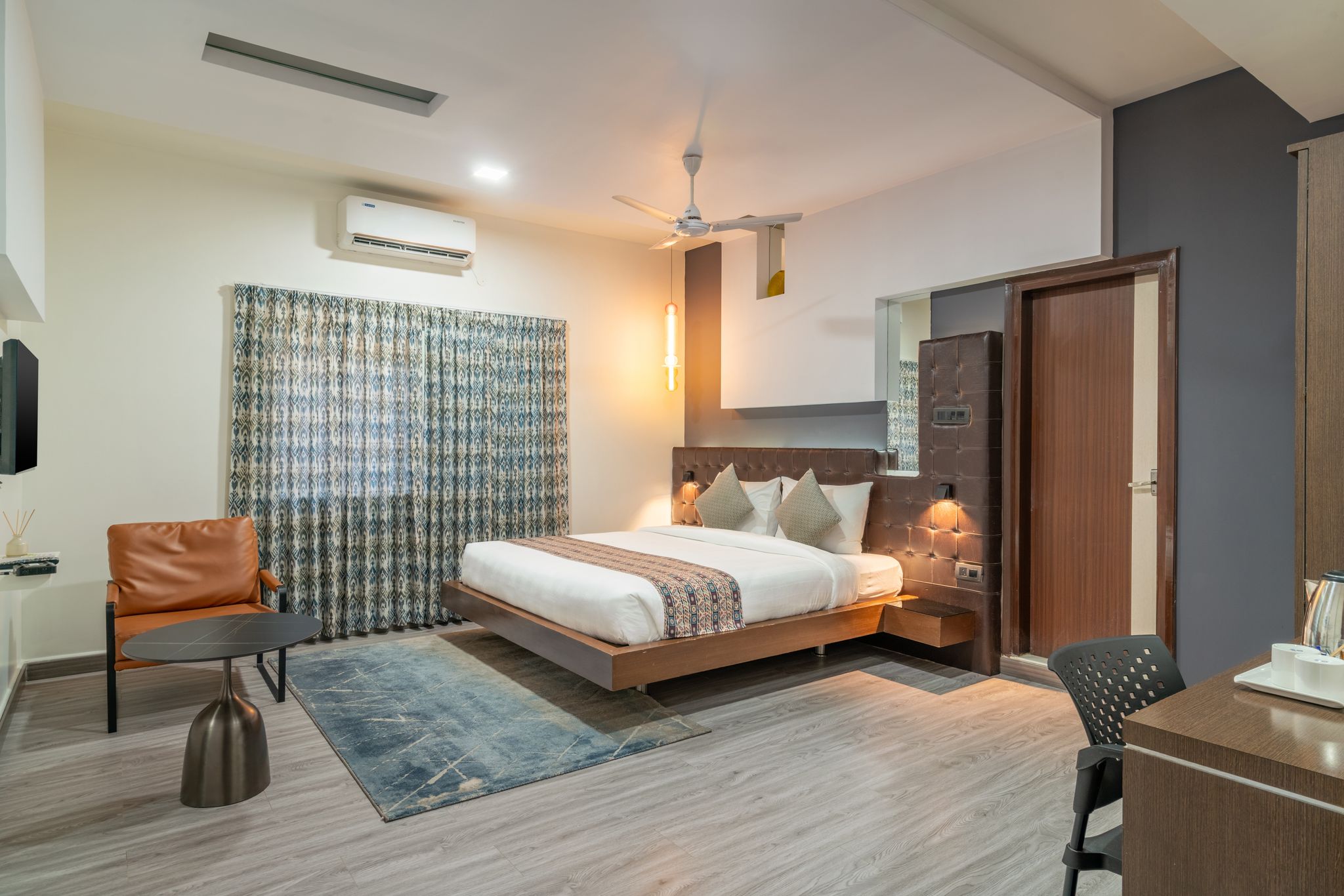 Hotel Serenity La Vista Deluxe Double Room 3