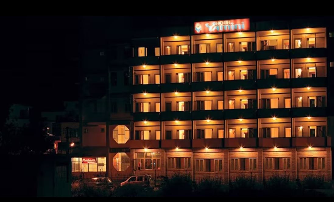 undefined Hotel Yamini 7