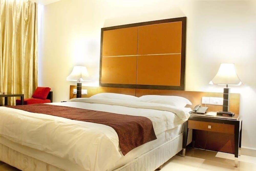undefined Sara Regency 7