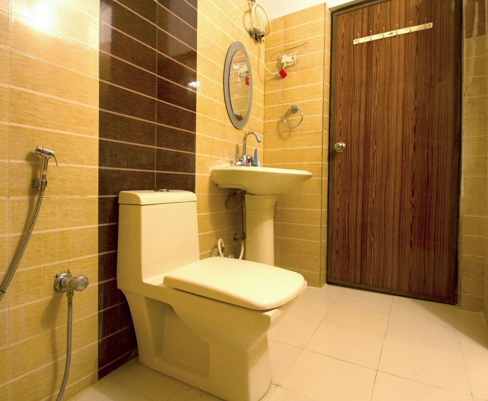 Junior Double Room, Smoking, City View