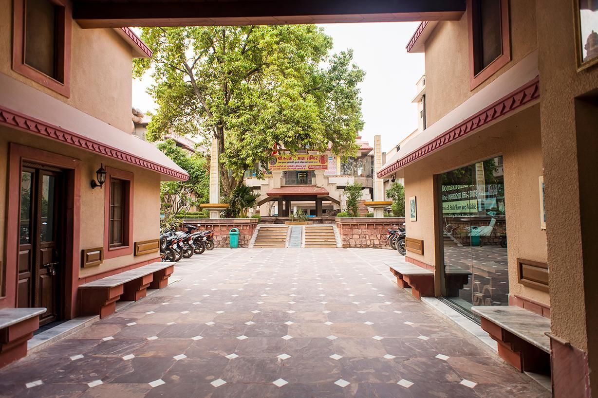 undefined Hotel Ananda Krishna Van 8