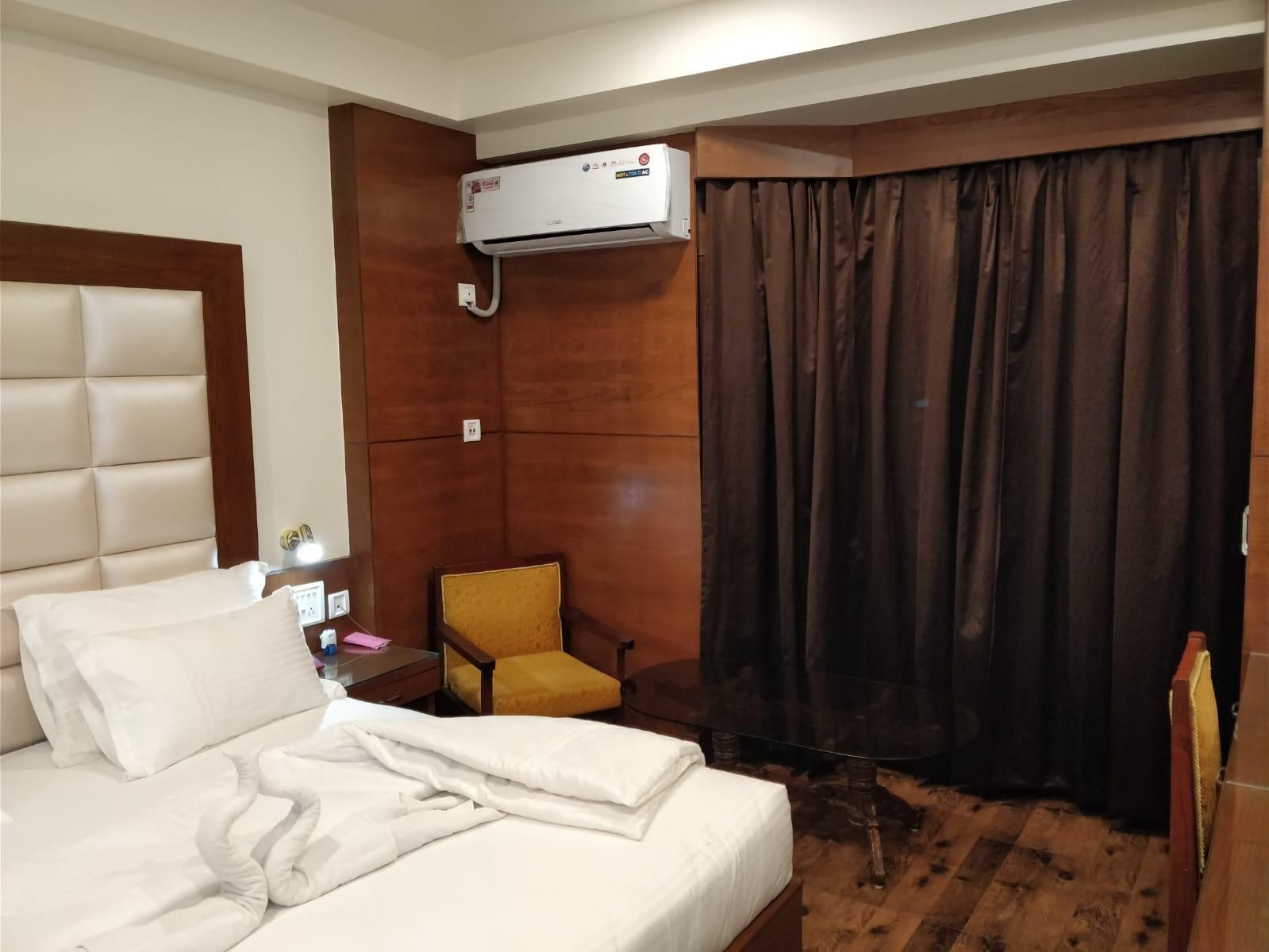Hotel Samrat, Jhansi Executive Room 2
