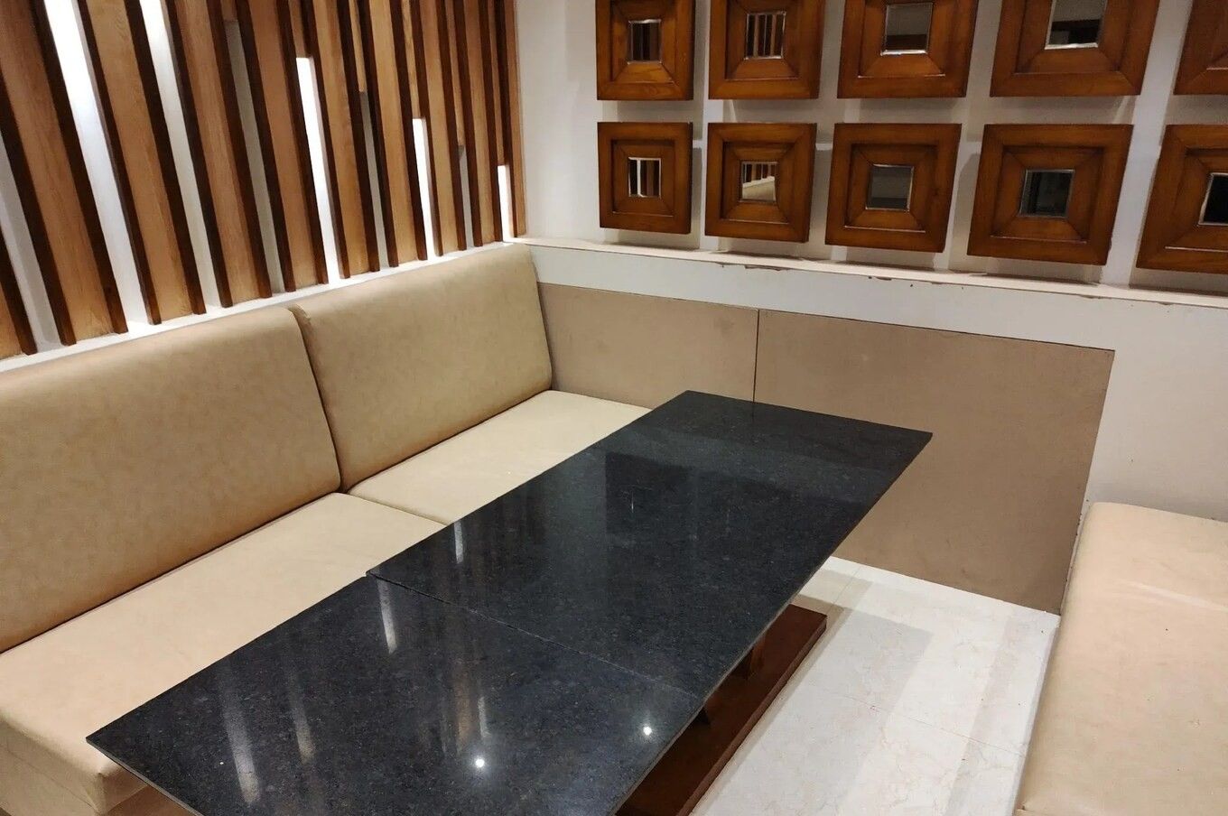 undefined Hotel Samrat, Jhansi 2